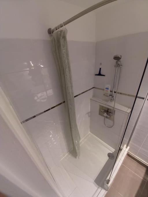 Cosy T2, Meuble De Tourisme 3 Etoiles, Parking Ferme , 2Velos, Wi-Fi Narbonne Bagian luar foto