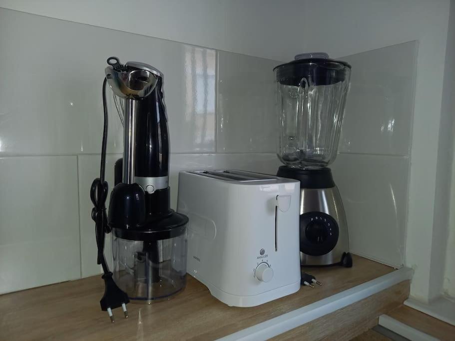 Cosy T2, Meuble De Tourisme 3 Etoiles, Parking Ferme , 2Velos, Wi-Fi Narbonne Bagian luar foto